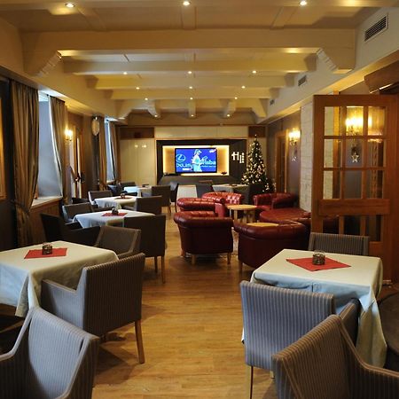 Hotel Italia Castello–Molina di Fiemme Kültér fotó