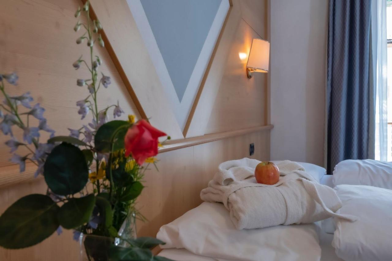 Hotel Italia Castello–Molina di Fiemme Kültér fotó