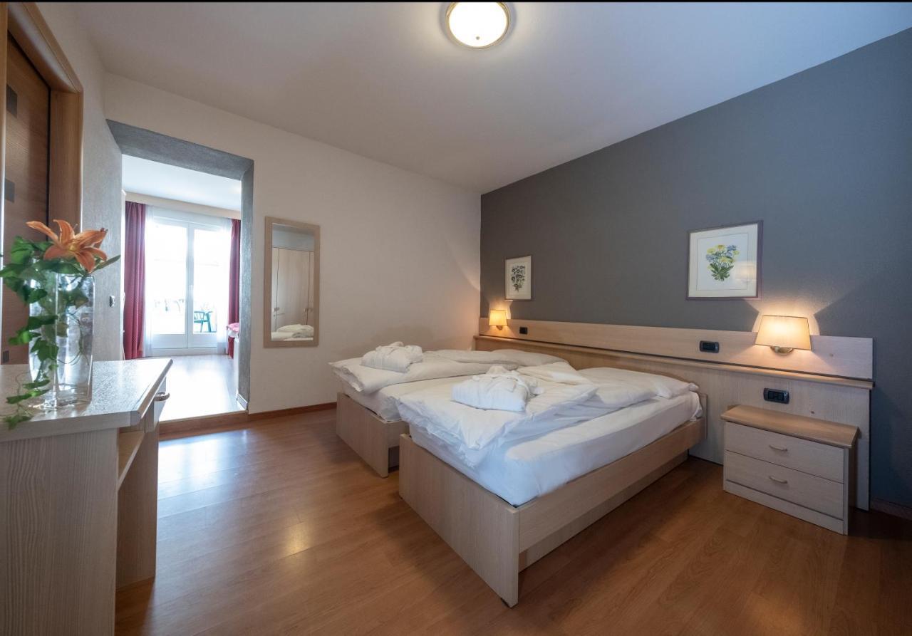 Hotel Italia Castello–Molina di Fiemme Kültér fotó