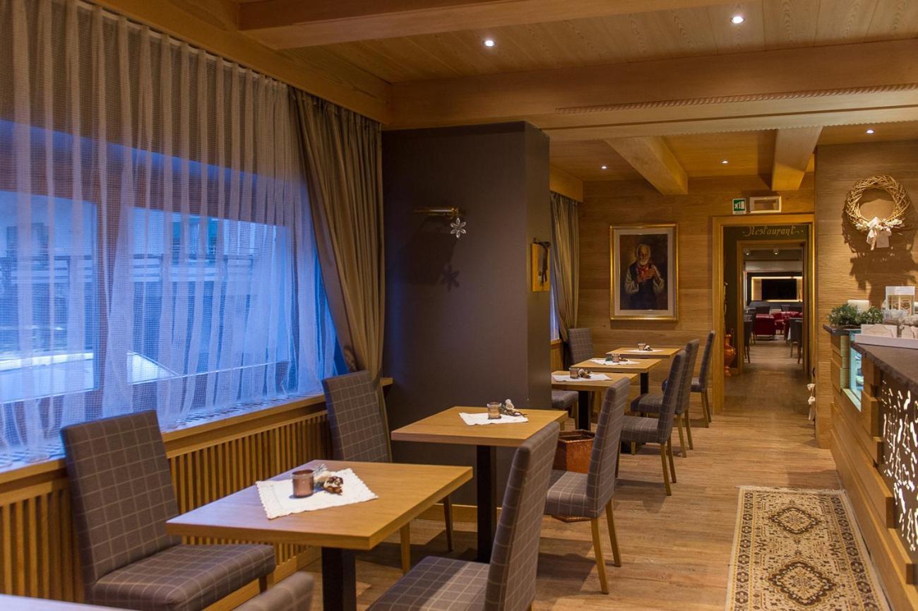 Hotel Italia Castello–Molina di Fiemme Kültér fotó